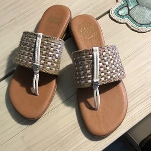 NICE WOVEN FEATHERWEIGHTS™ SANDAL WOVEN METALLIC